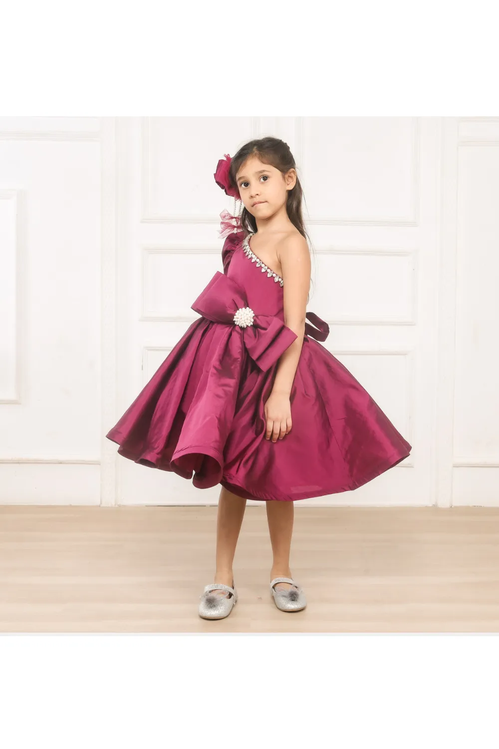 Wine Big Bow Embroidered One Shoulder Dress